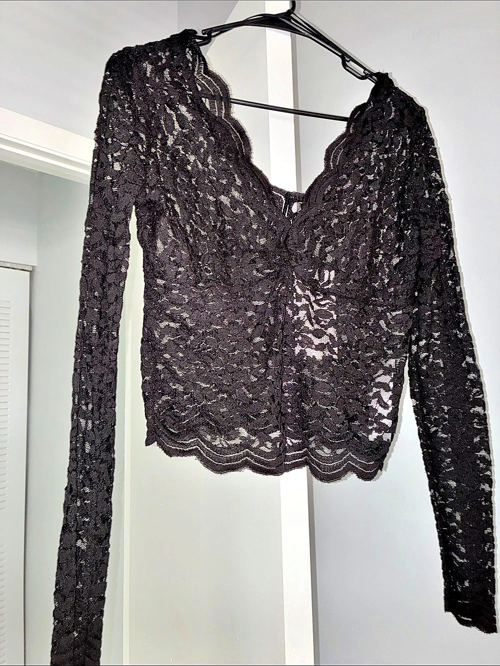 Zara Black Sheer Lace Long Sleeve Crop Top- size Large